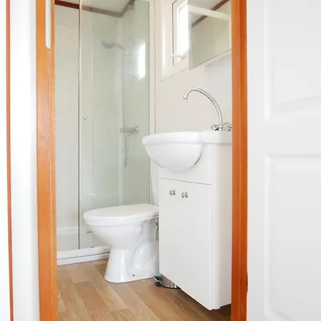 Chalet Zee Van Tijd * Sint Maartensvlotbrug